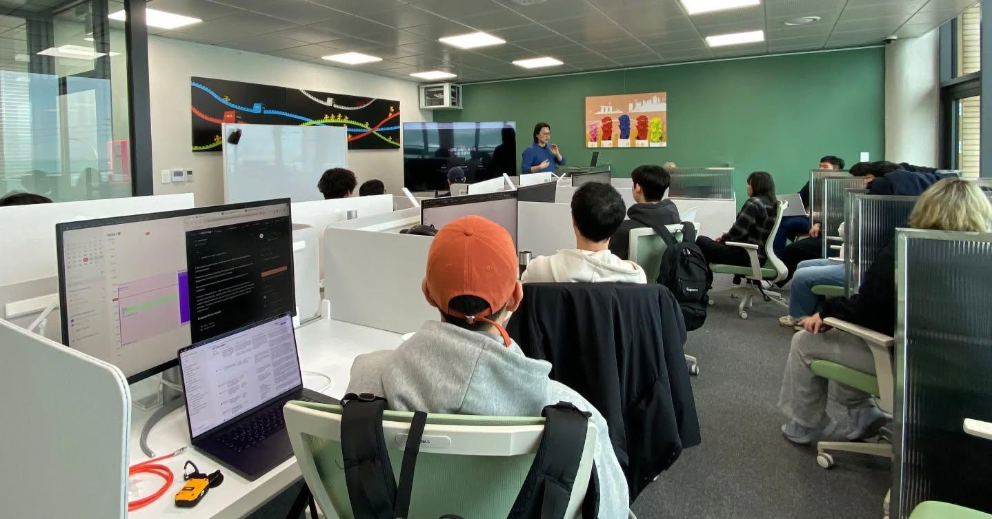 AI 업무 전환 교육 & 컨설팅